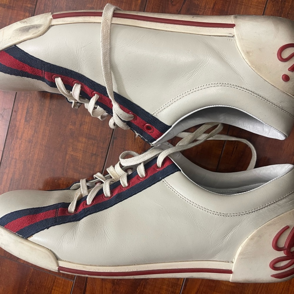 Authentic Gucci Men Low Top Sneakers Size 10 G